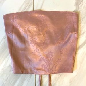 MakeMeChic top, faux satin with a tie back, pink, size medium